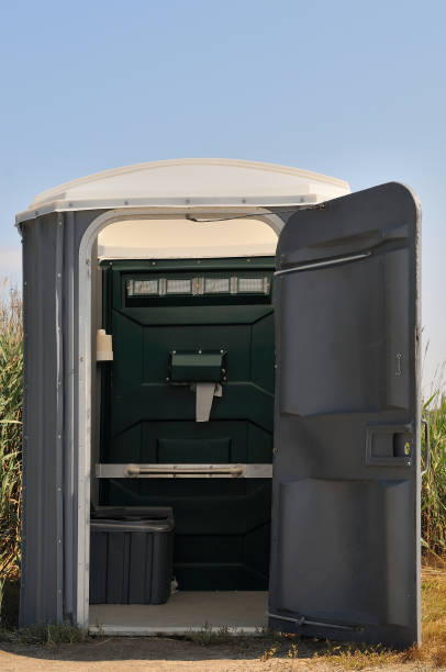 Best Temporary restroom rental  in Hazelwood, MO
