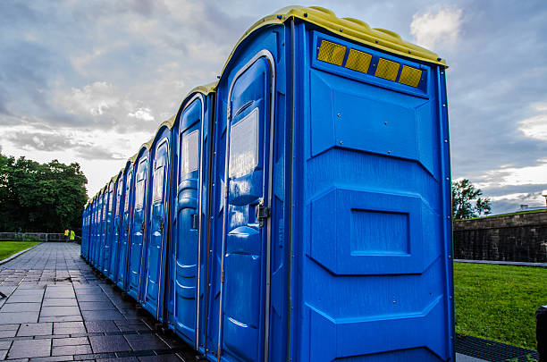 Portable Toilet Options We Offer in Hazelwood, MO